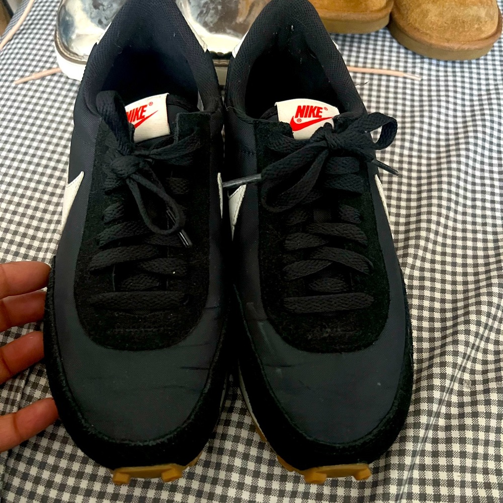 Nike sneakers women’s size 8